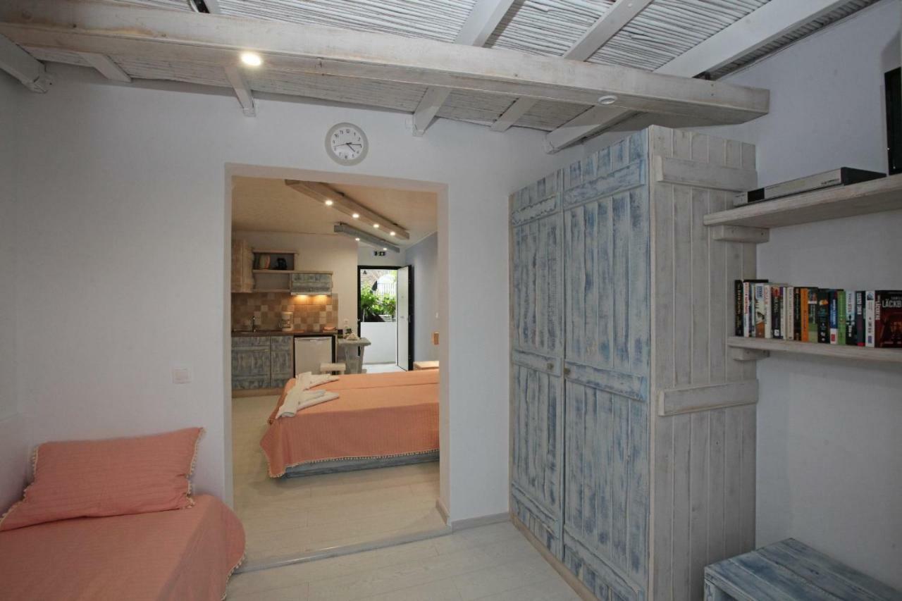 Bella Vista Aparthotel Batsi  Luaran gambar
